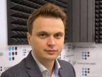 Політолог про кризу в Луцьку: «Боротьба підштовхнула «УКРОП» до найбруднішої технології» 