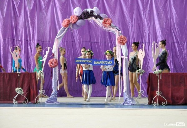 До Луцька на чемпіонат з художньої гімнастики приїхала Ірина Дерюгіна. ФОТО