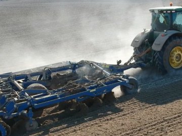 На Волині розпочалася весняна посівна. ВІДЕО