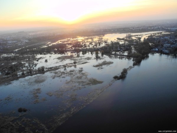 Підтоплений Луцьк з висоти пташиного польоту. ФОТО