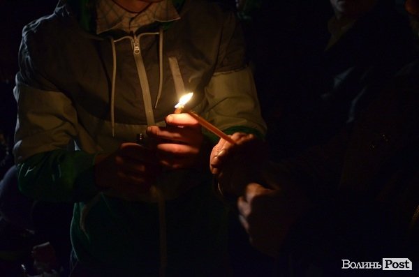 Великодня ніч у центрі Луцька. ФОТО