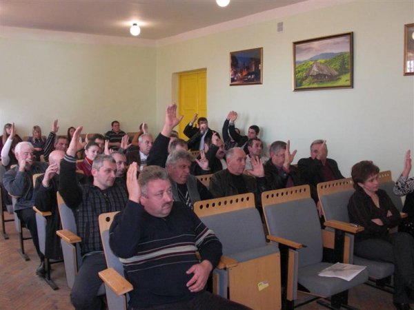 У Луцькому районі стартувала програма «Чисте село». ФОТО*