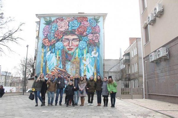 До Луцька приїжджала кримськотатарська молодь. ФОТО