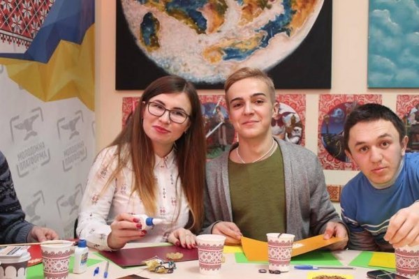 До Луцька приїжджала кримськотатарська молодь. ФОТО