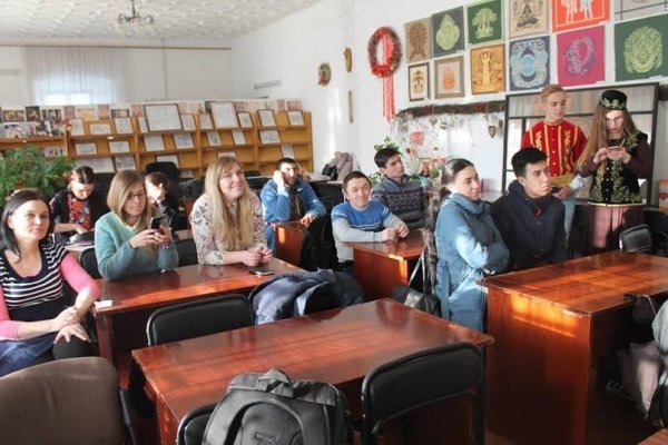 До Луцька приїжджала кримськотатарська молодь. ФОТО