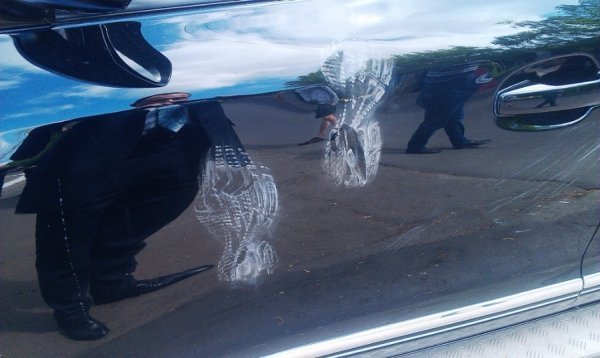 Побита машина депутата