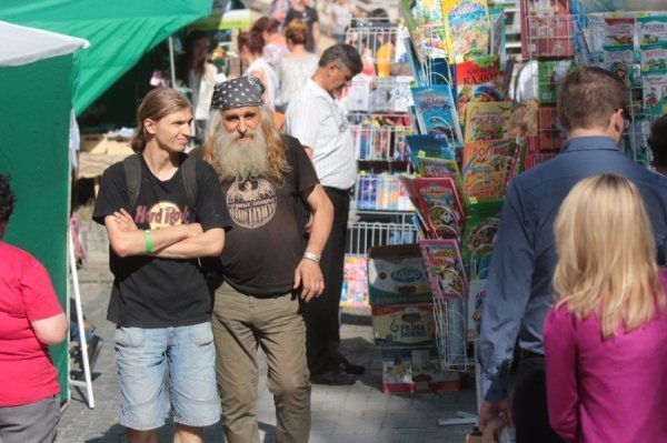 500 гривень: стільки читачі готові віддати за книжки