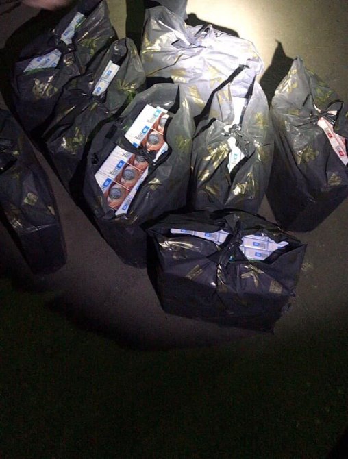 Через волинську митницю з Білорусі намагалися провезти 3700 пачок контрабандних цигарок