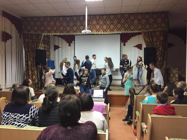 На Волині влаштували конкурс краси серед хлопців. ФОТО