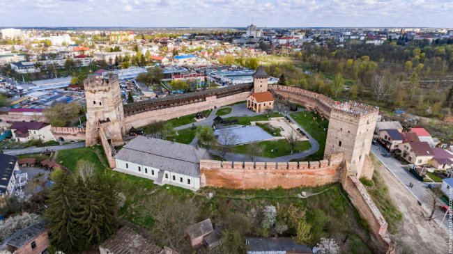 Оприлюднили фото замку Любарта з висоти