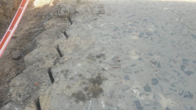 У центрі Луцька ремонтують вулицю