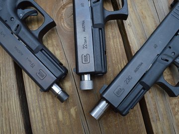 Волинянин пересилав поштою стволи до пістолетів – його судили 