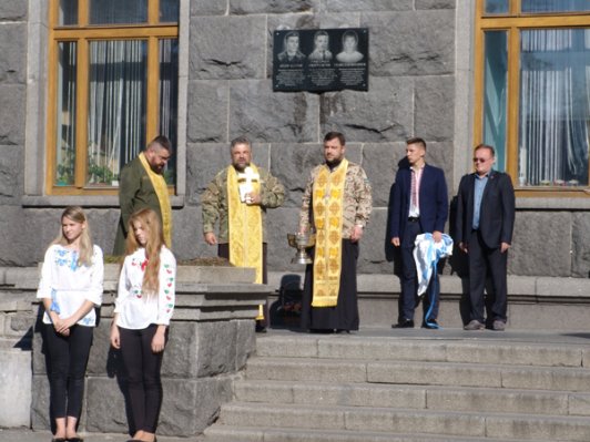 У луцькому виші відкрили дошку пам'яті загиблим в АТО студентам. ФОТО
