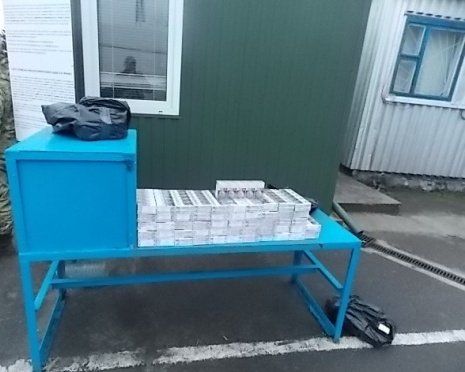 На Волинь з Білорусі у вікні туалету поїзда намагалися завезти контрабанду