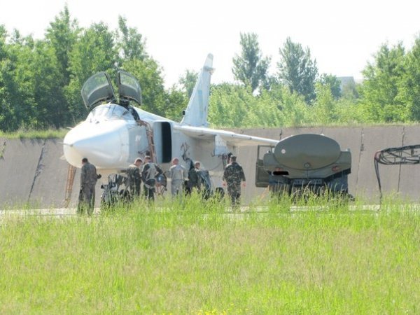 Луцьк авіаційний: літаки на військовому аеродромі. ФОТО