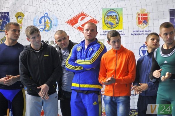 У Луцьку змагалися штангісти. ФОТО