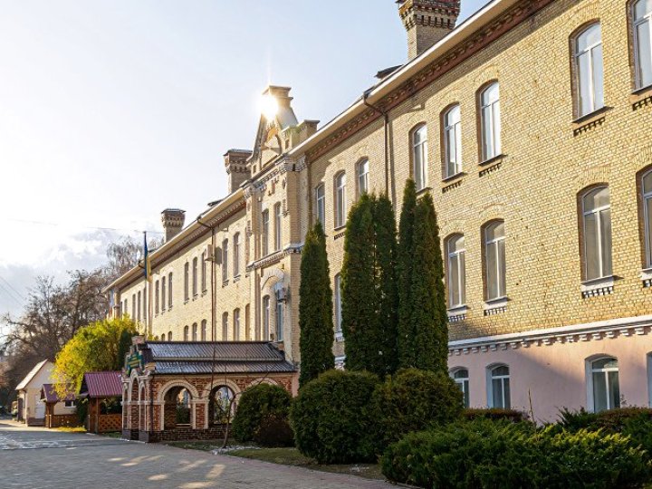 На Волині буде утричі менше ліцеїв