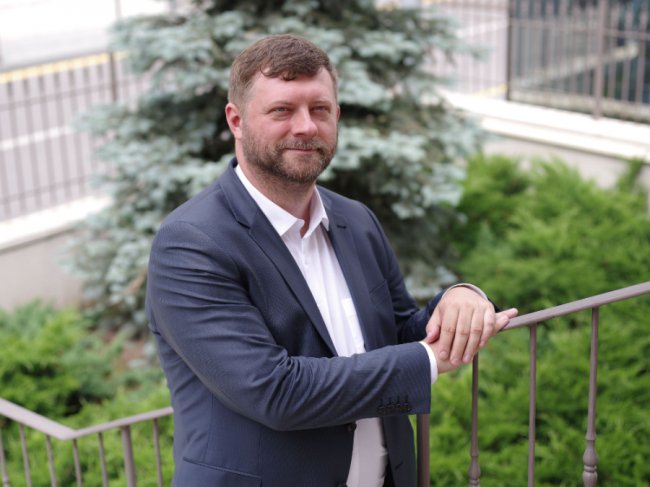 Олександр Корнієнко, голова партії «Слуга Народу»