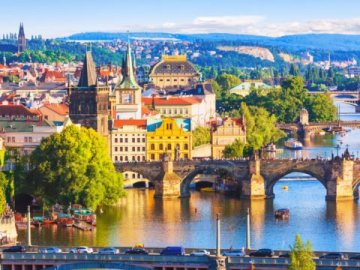 Прага більше не зможе приймати біженців з України