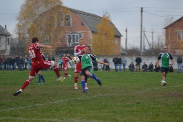 «Волинь» влаштувала «погром» в райцентрі. ФОТО