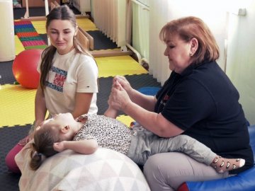 У селі біля Луцька працює центр реабілітації для дітей з інвалідністю. ВІДЕО