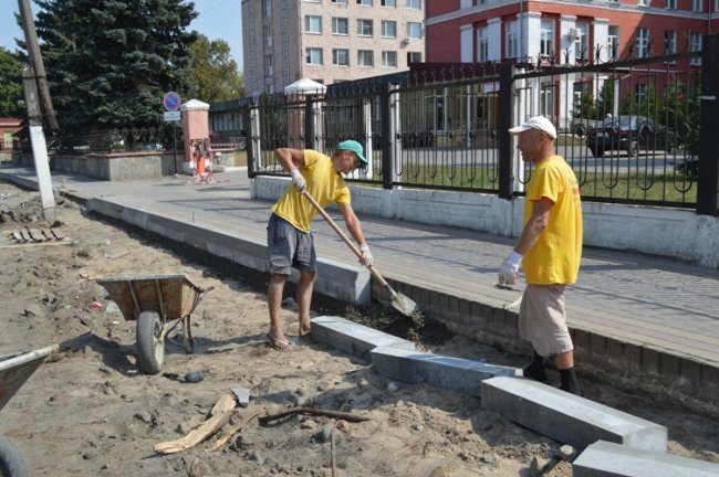 Перевиконали бюджет: у Ковелі ремонтують дороги. ФОТО