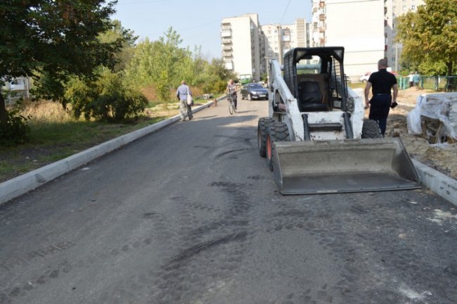 Перевиконали бюджет: у Ковелі ремонтують дороги. ФОТО