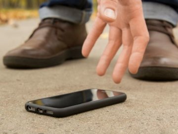 Волинянин вкрав телефон у сестри, аби за виручені кошти купити алкоголь