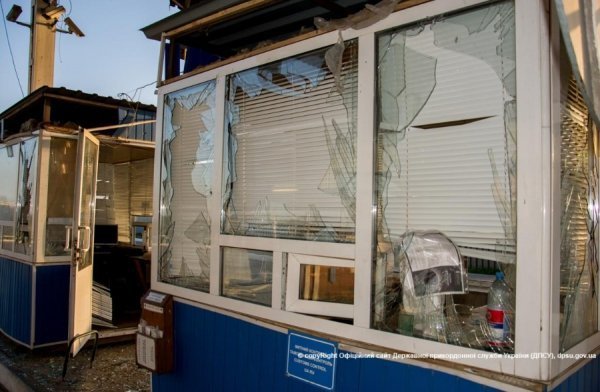 Пункт пропуску «Маринівка» після бою з терористами. ФОТО. ВІДЕО