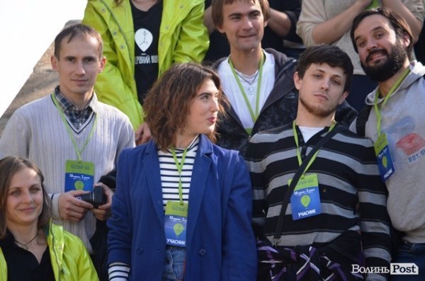 Відкриття театрального фестивалю «Мандрівний вішак - 2016» у Луцьку. ФОТО