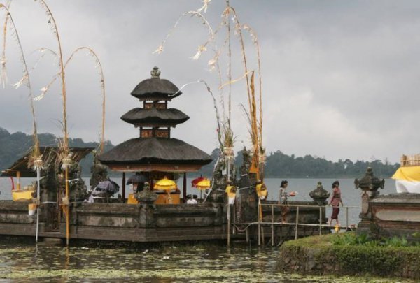 ТОП-8 місць для мандрів у 2013 році