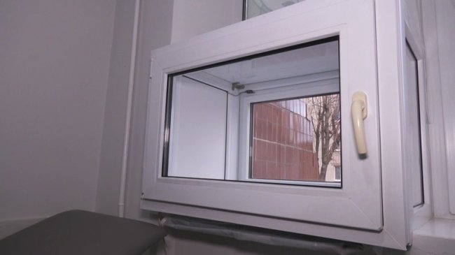 Другий випадок за 14 років: у Рівному у «Вікні життя» залишили немовля