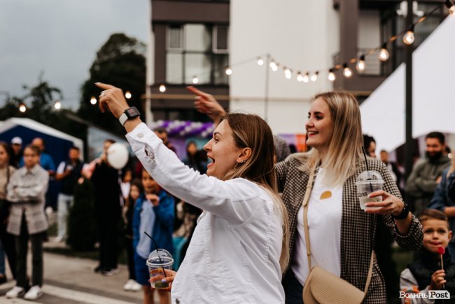 Розкриття таємниці, подарунки та KADNAY «на десерт»: як на «Супернові» веселилися «добрі сусіди». ФОТОРЕПОРТАЖ*