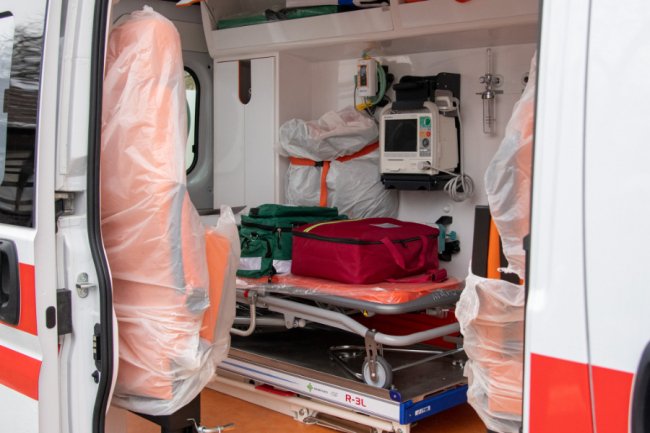 На Волині бригади швидкої допомоги отримали 5 реанімобілів. ФОТО