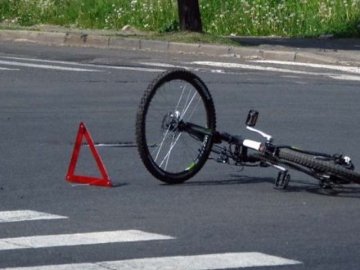 На Волині автівка збила дитину, хлопчик - у лікарні