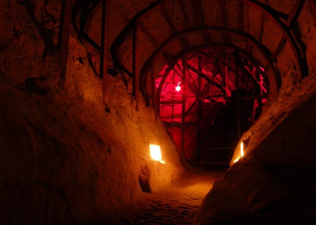 Луцькі підземелля – у топі таємничих катакомб України