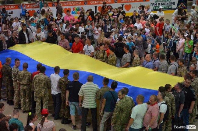 Діти наших Героїв: у «ПортСity» розважали дітей волинських атовців