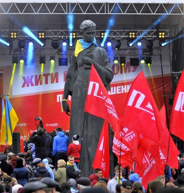 Як Луцьк «гуляв» на концерті Порошенка. ФОТО