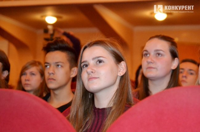 Луцьким школярам розповіли про шкоду від наркотиків. ФОТО