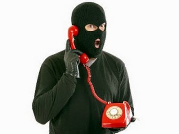 Чутки про «витоки» баз даних ПриватБанку поширюють шахраї*