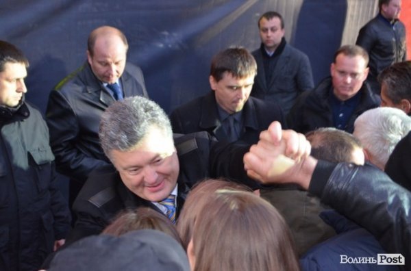 «Порошенківський» концерт у центрі Луцька. ФОТО