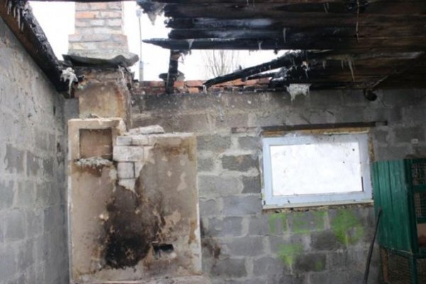 Сторожа Луцького зоопарку нагородили грамотою, за те, що він врятував тварин під час пожежі. ФОТО