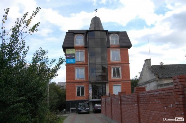 Екскурсія виборчими штабами Луцька. ФОТО