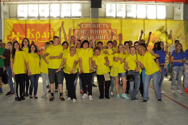 Конкурси, ігри, розваги: як ПриватБанк святкував 25-річчя 