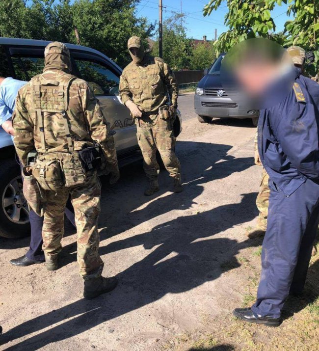 На кордоні з Білоруссю брали хабарі від «євробляхарів»