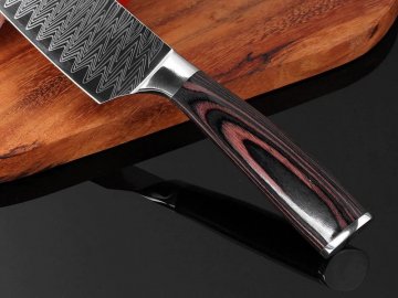 Що таке дамаська сталь і чи варто купувати ножі з неї?*