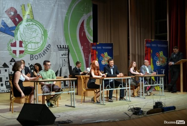 Чемпіоном Ліги КВН «Волинь» стала «Перша сільська збірна». ФОТО