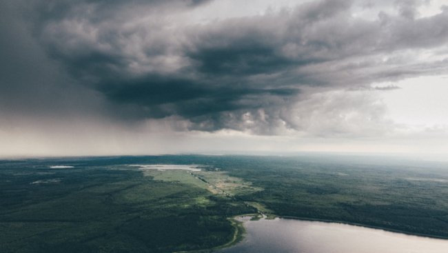 Захопливі світлини волинського озера з висоти. ФОТО