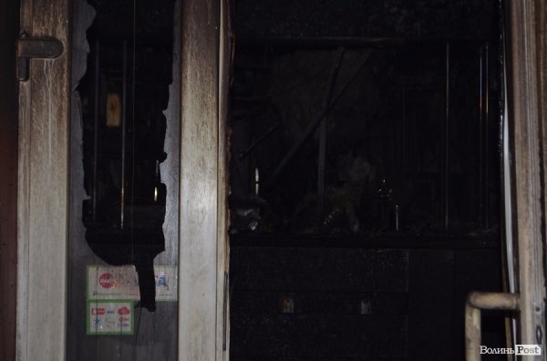 Подробиці пожежі у луцькому більярдному клубі. ФОТО