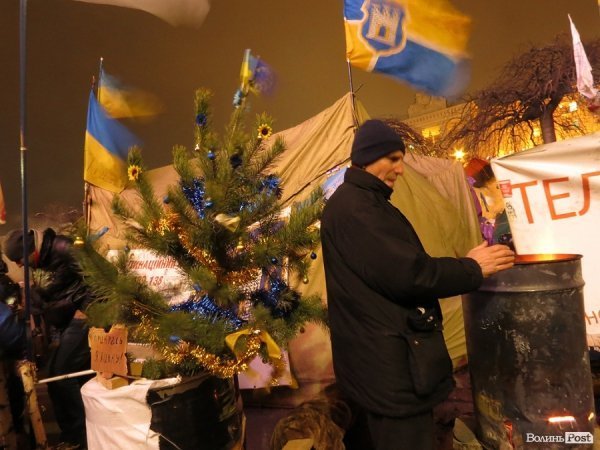 Майдан буденний. НОТАТКИ ОЧЕВИДЦЯ. ФОТО